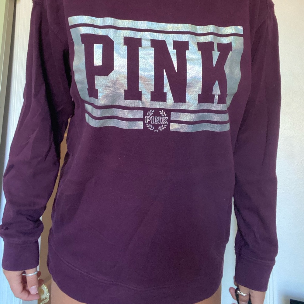 Sweatshirt - Picture 2 of 3